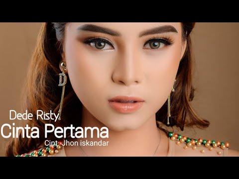 cinta pertama... aas rolani