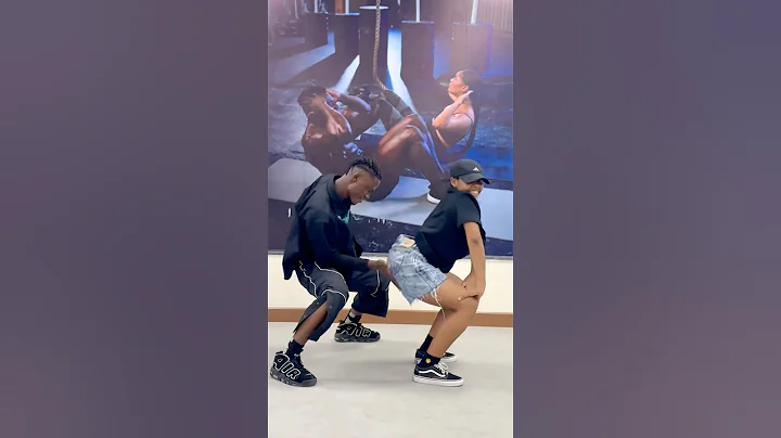 UNCLEWAFFLE - ZENZELE OFFICIAL AMAPIANO DANCE CHALLENGE 2025 ❤️🔥🔥dance by @Chommiezaza thumbnail