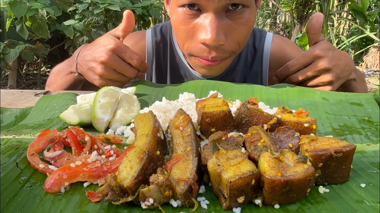 Mukbang Pork Curry With Lemon 🍋 And Chutney@rovieatsandvlogs