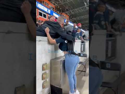 Analy Bazán 🌡️🔥🇲🇽 - YouTube