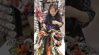 How to Fluff the bowGiant Deluxe Halloween bow by Emsbowandgo Bow Maker