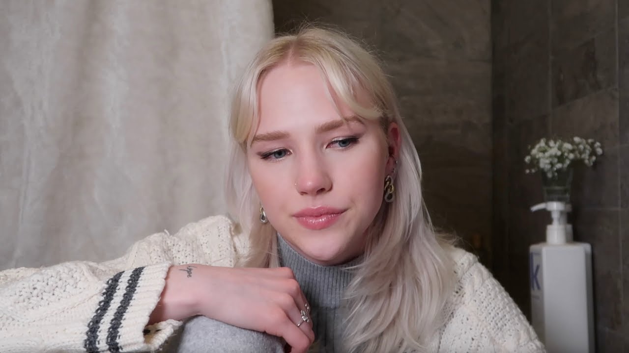 CRYING ON MY BATHROOM FLOOR YouTube