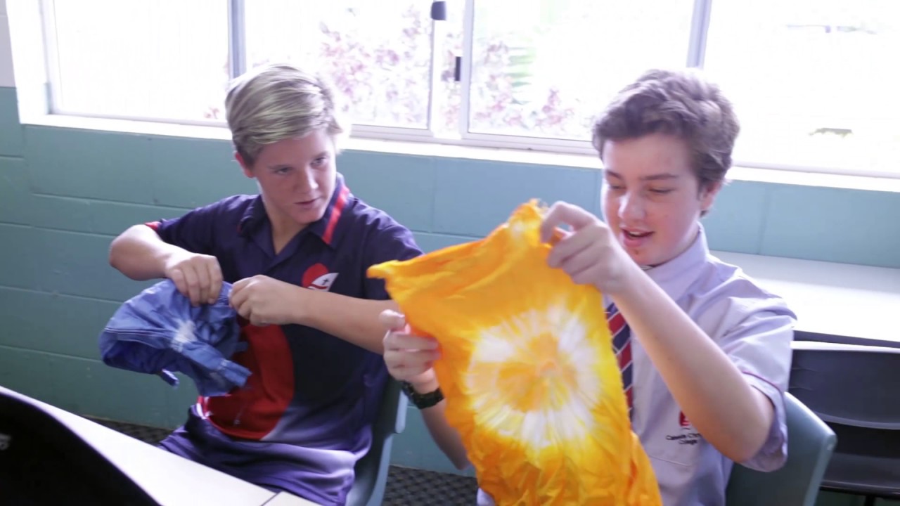 Caloundra Christian College Home Ec Class Does Tie Dye - YouTube
