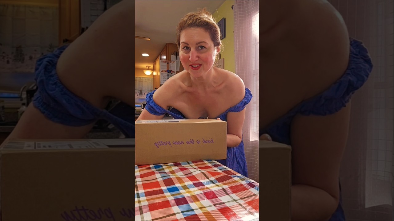 TARTE COSMETICS MYSTERY BOX 