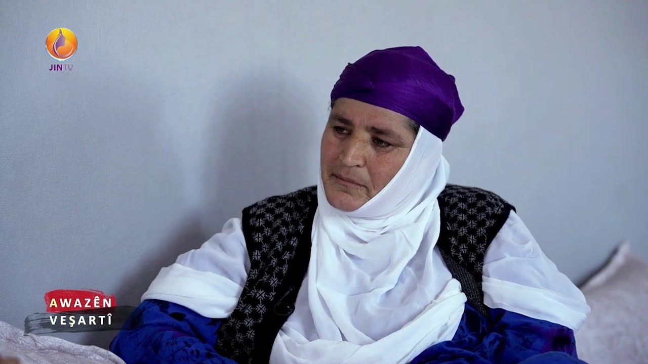 Jiyana dayikan,Awazên Veşartî, Amed