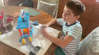 Disney Pixar Cars Renk Değiştiren Dinoco Araba Part 1
