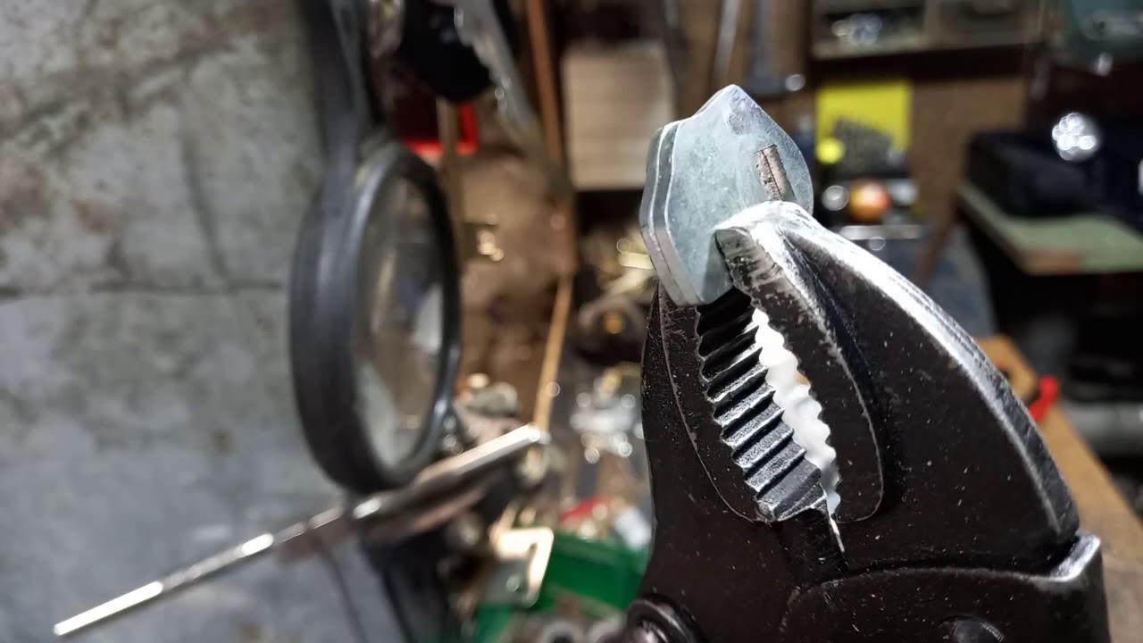 Регулировка начала работы ускорительного насоса солекс, исключающая ...