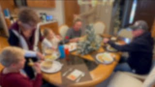 Try this advice for dealing with difficult family members during the holidays