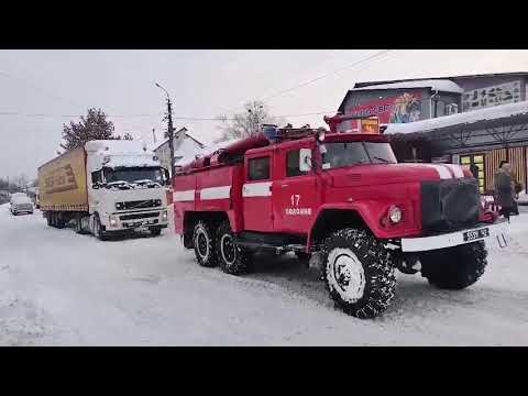 Рятувальники продовжують допомагати громадянам, що стали заручниками негоди (на 10.00 10.02.21)