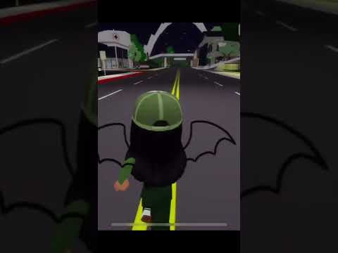 كنت امشي و تذكرت اني اطير