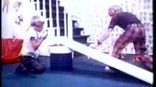 CLASSIC TV COMMERCIAL - 1970s - SLINKY #8