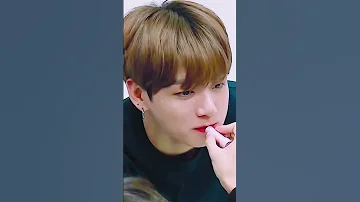 لو كنتي مايكاب ارتست الخاصة بجونغكوك Bts Fypシ Army ارمي Jungkook جونغكوك تخيلات جونغكوك كوك 
