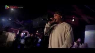 8Ball feat Gading Marten - Selingkuh (Live) - Klikklip