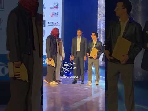 طه دسوقي وعصام عمر اتعرضوا لأغرب مفاجئة وهما علي المسرح بيتكرموا