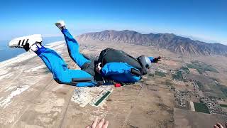 Skydive first jump to solo. My AFF (Accelerated Freefall) Course