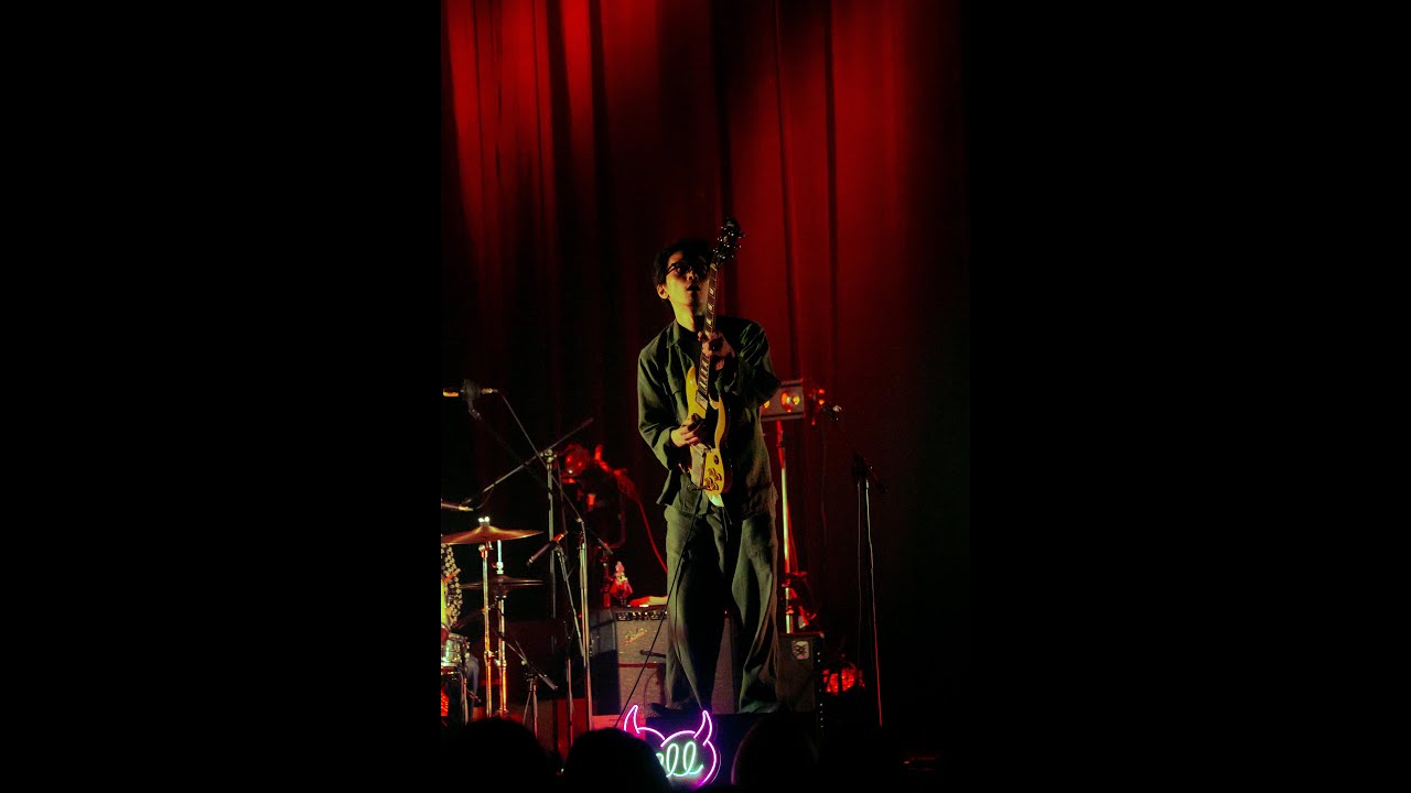 Ver おとぎ話 /光の涙(Live at 神田明神ホール 2025) no YouTube Ver おとぎ話 /光の涙(Live at 神田明神ホール 2025) no YouTube