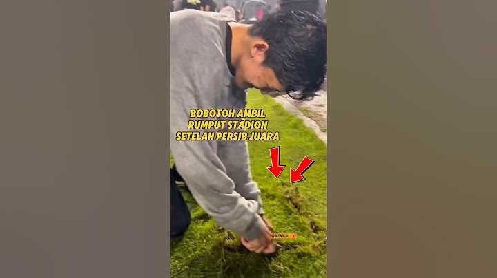 BOBOTOH AMBIL RUMPUT STADION SETELAH PERSIB JUARA 🤯 #shorts
