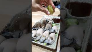 #fresh #oysters #taiwanfood #rawoysters