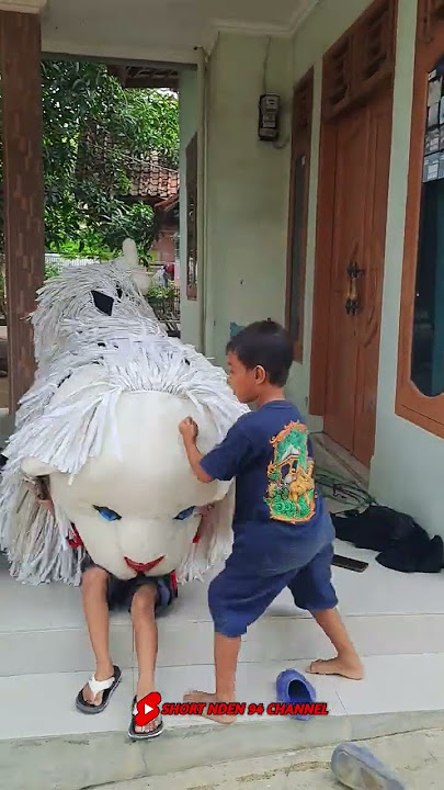 bocil maen game ff di makan can macanan
