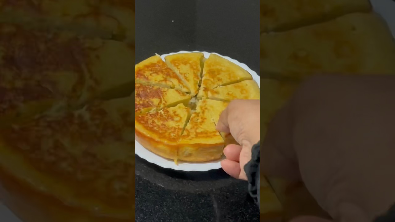 1പീസ് മതി,ഇതിന്റെ രുചി ഒന്ന് വേറെ തന്നെ | #shortvideo | Unnakkaya pola | Malabar snacks #shorts