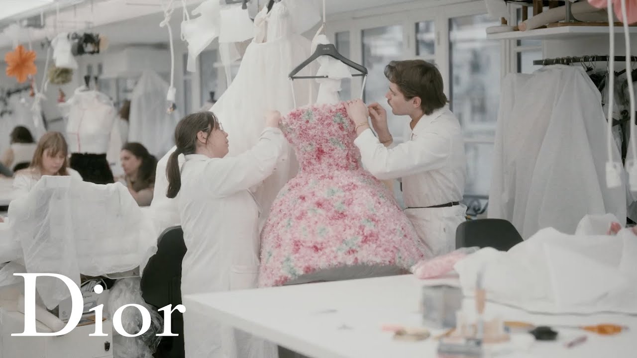 A flowering of Dior Spring Summer 2026 Haute Couture - YouTube
