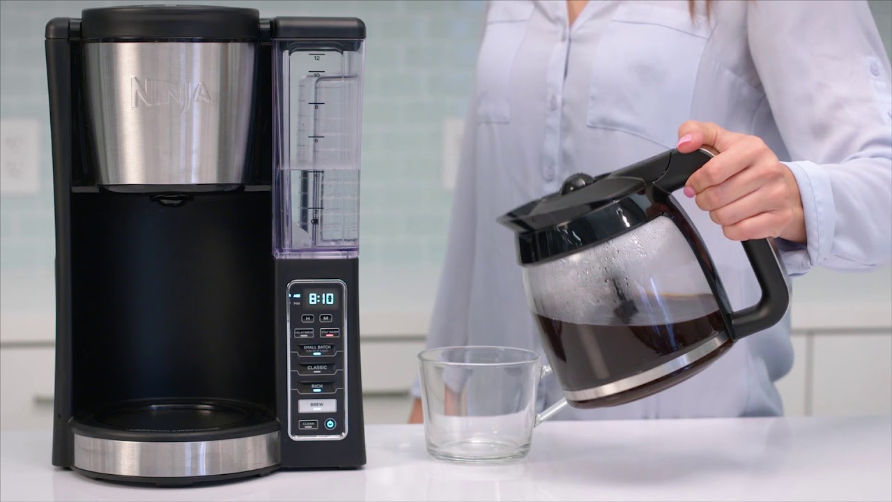 Ninja 12-Cup Programmable Coffee Brewer (CE200C) 