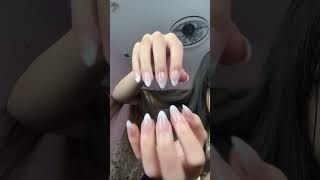 Basic French tip press onssssss