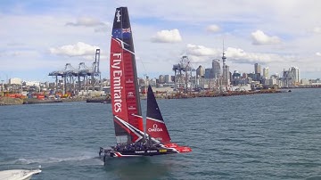Emirates Team NZ Weighs Containers With BISON C-Jacks