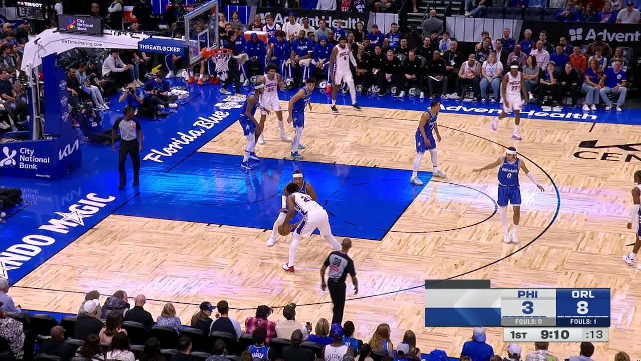 Dominick Barlow with the big dunk