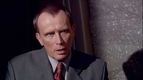 Paxton and T'pol debate post warp interstellar evo...