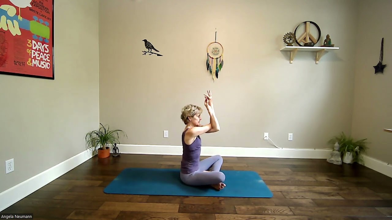 A quick video to loosen and stretch the shoulders. Active Aging Sept. 2025