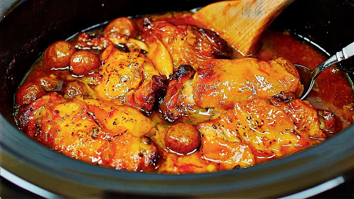 Slow Cooker Honey Garlic Chicken Thighs and Potato...