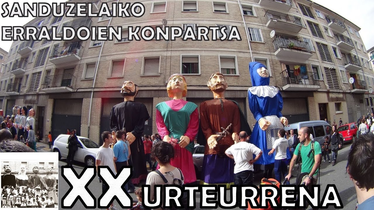 Sanduzelaiko erraldoien konpartsa - Sanduzelai kalea