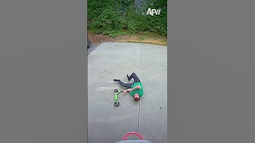 So much panic in so little time 😂 #afv #funny #shorts