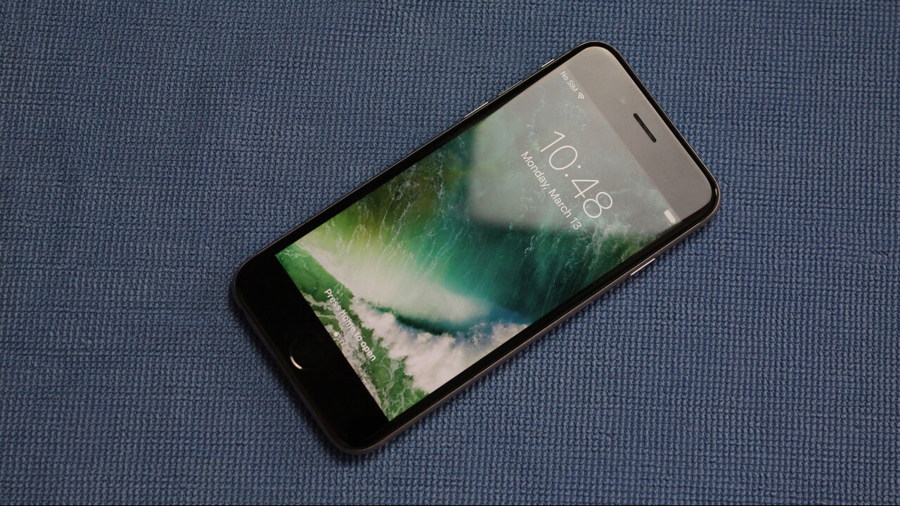 Should you buy a iPhone 6 in 2017?