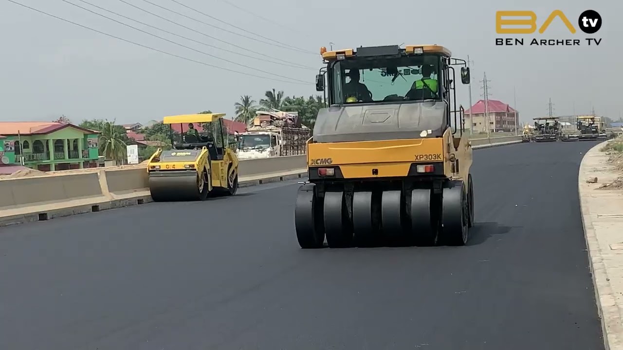 Massive Asphalt Works 💪 On Ghana’s 10-Lane Ofankor Nsawam Road Project 