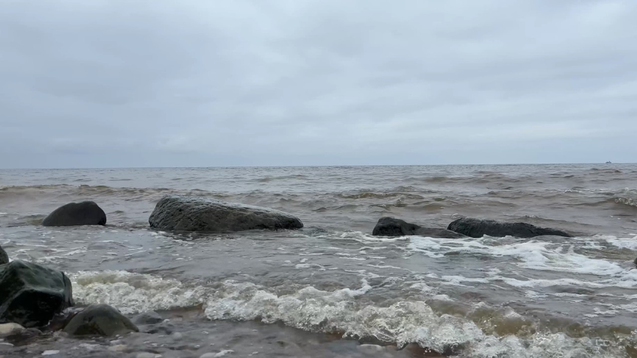 12 Hour Ocean Waves Hitting Rocks 🌊 Natural White Noise for Deep Sleep (4K)