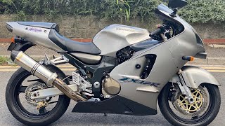 あああ Ten Reasons Why We Love The Kawasaki Ninja ZX-12R