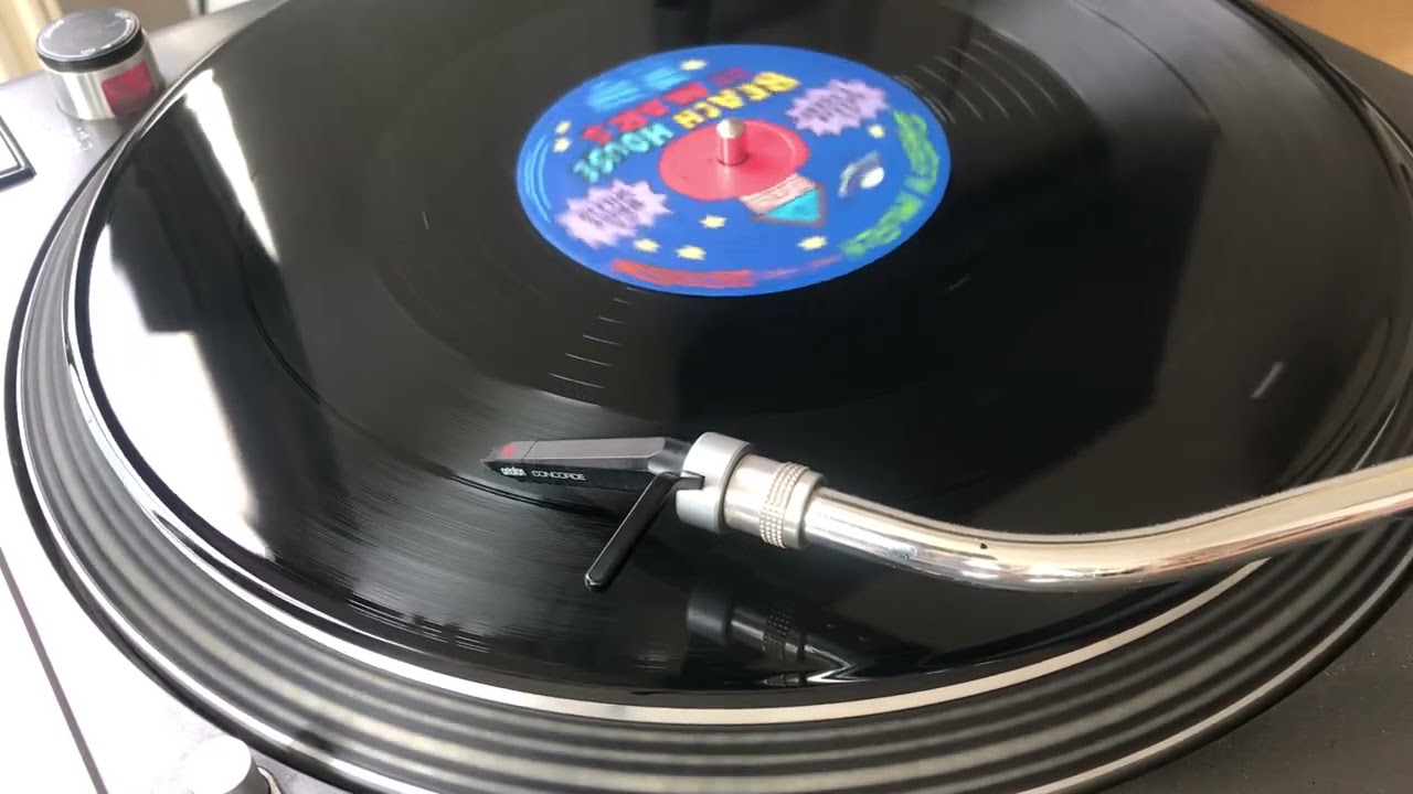 Sheefy McFly and the Delorean - Beach House on Mars (RM-001 / Rusted Metal) 12"