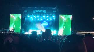 Evanescence playing Going Under at Welcome To Rockville 2024