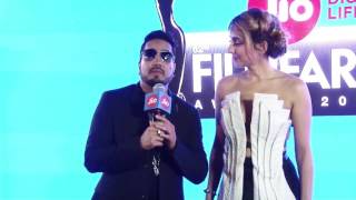 Mika singh's message for jio is as epic his music. watch the video to
know what he had say. #jiofilmfareawards reliance aims at
revolutionizing the...