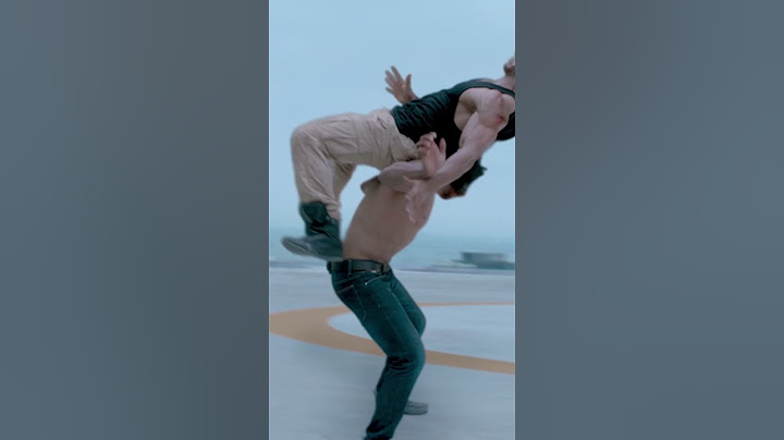 Vidyut Jammwal packs punch with his solid action Scene. #commando2  #vidyutjammwal  #shorts