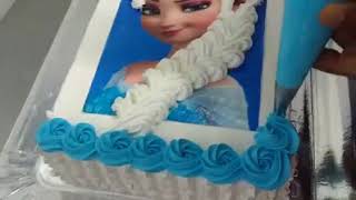 Como Decorar Bolo Frozen Elsa (Trança em Chantilly 2) - video Dailymotion