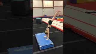 Handstand snap down rebound lvl 15