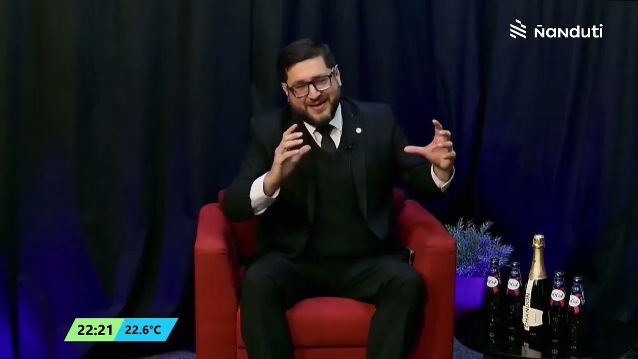 Los Medios del Estado no son Medios del Gobierno - HECTOR RIVEROS Y ALVARO MORA