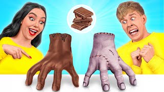 Provocarea Lucruri Din Ciocolată vs. Lucruri Reale cu Wednesday Addams Multi DO Challenge