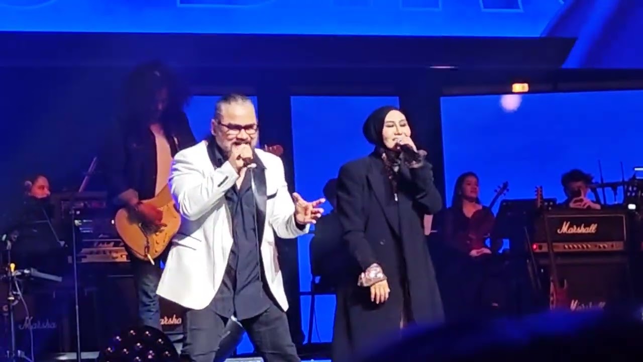 Ella - Baldu Biru & Sejati ft. Dato' Awie (Live)