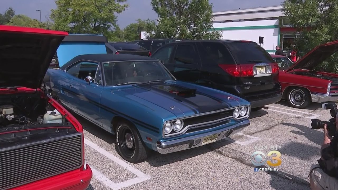Silver Diner Holds Labor Day Breakfast Car Show In Cherry Hill YouTube