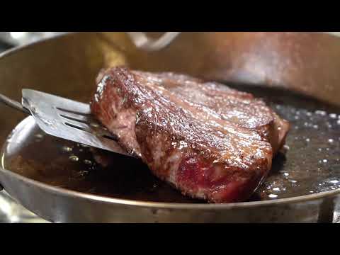 Videó: Hogyan Készítsünk Marhahúst Egy Serpenyőben