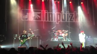 Limp Bizkit - Killing In The Name (Live Rage Against The Machine Cover)